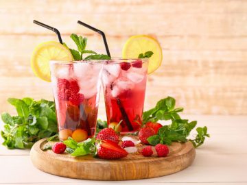 Homemade recipes that will ACTUALLY help you to drink more water!